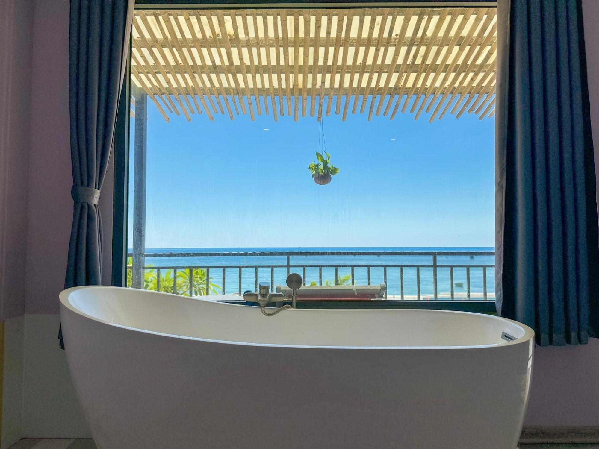 Beach Villa Phu Quy Cu Lao Thu Exterior foto